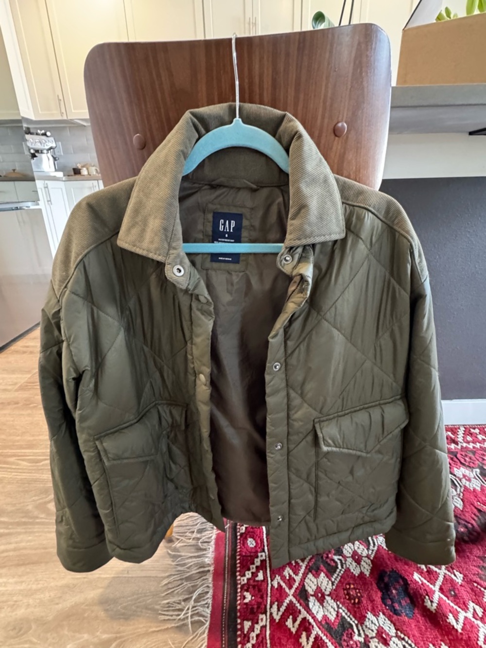 GAP Olive Quilted Jacket with Corduroy Collar
